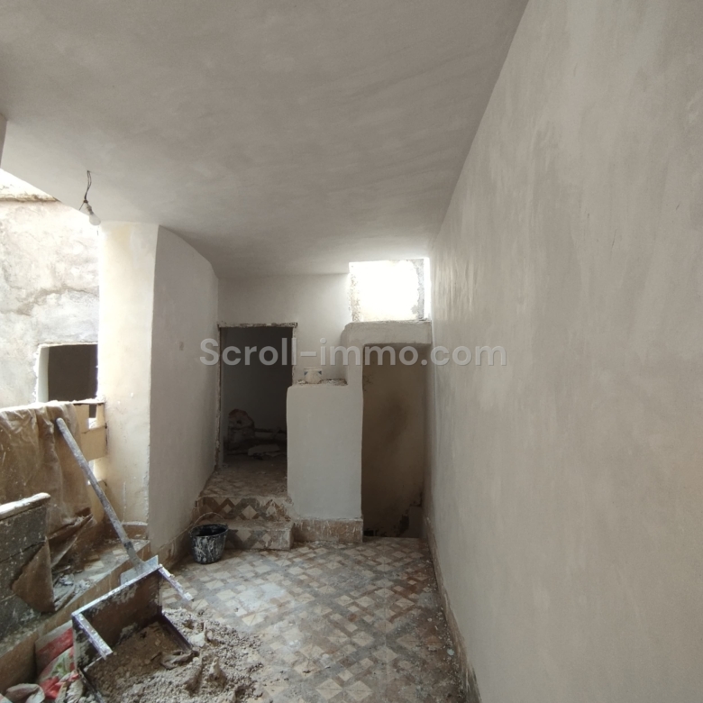 Riad 70m² à rénover 3 chambres – Quartier Riad Zitoun