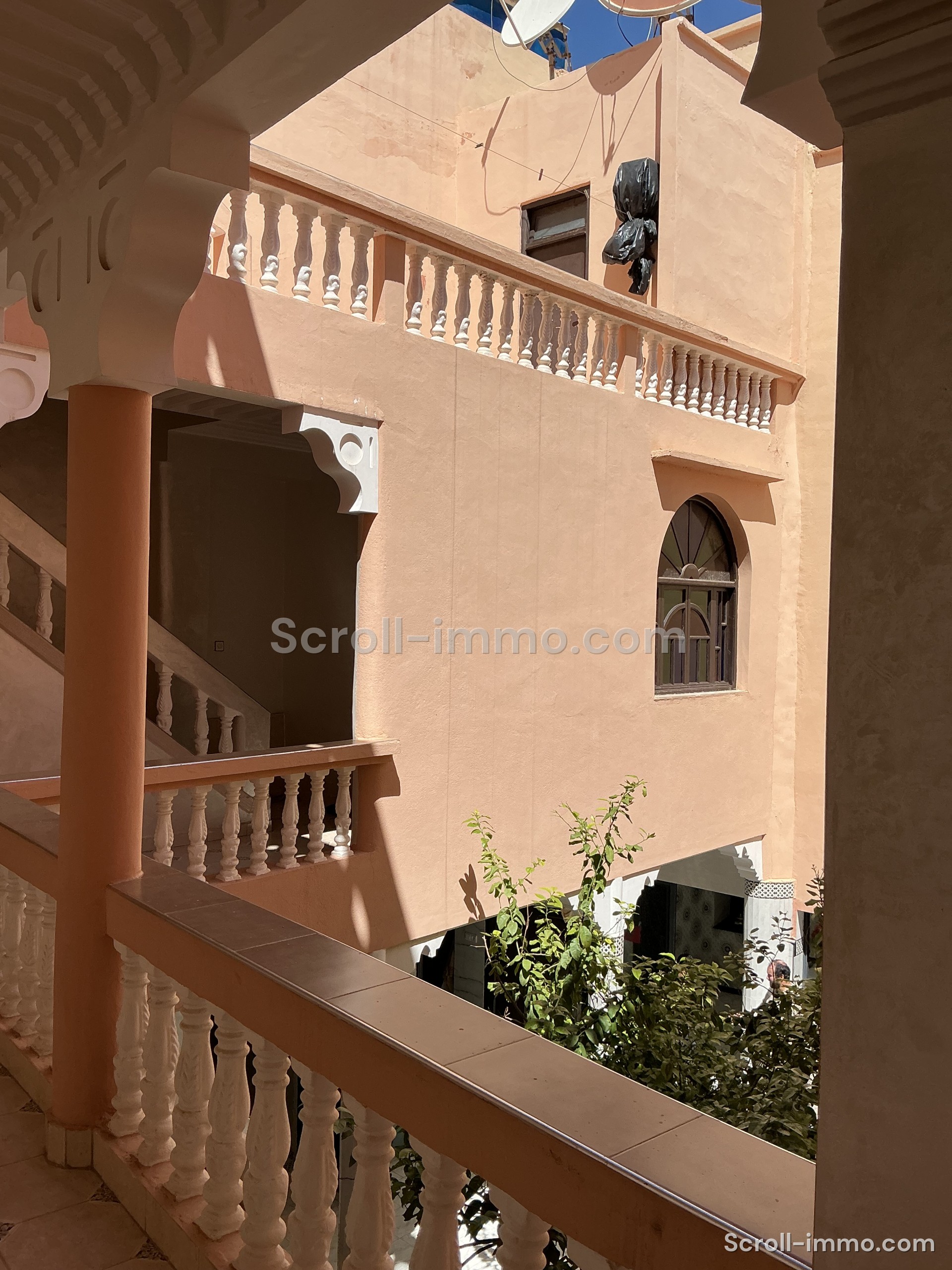 Riad 321m² 5 chambre melkia – Quartier Berrima