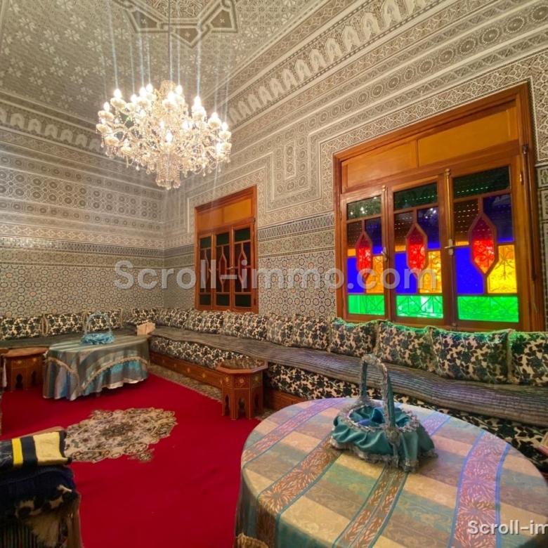 Villa Titré 550m2 à Targa