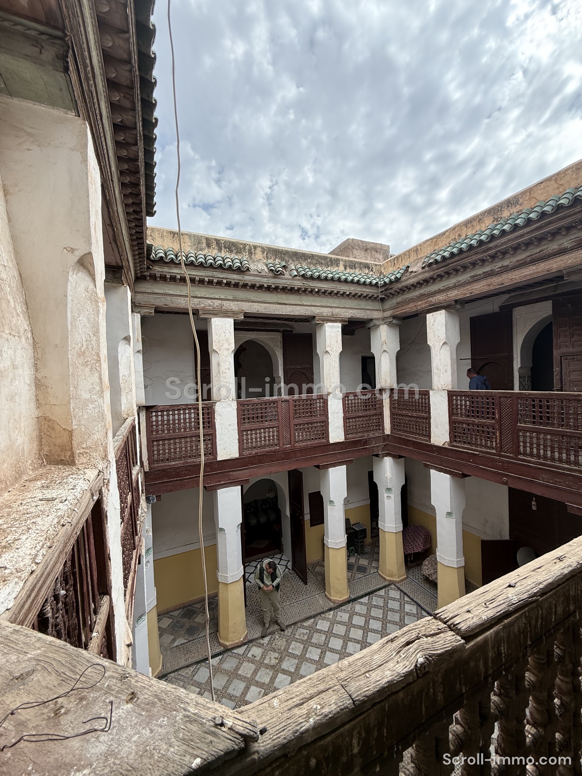 Riad Réquisition – 410M2 – Mouassine