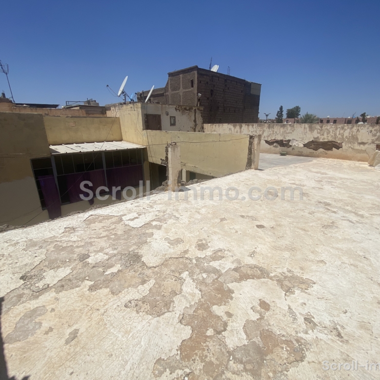 Riad 211m2 a rénové à rénover à Bab Hmar