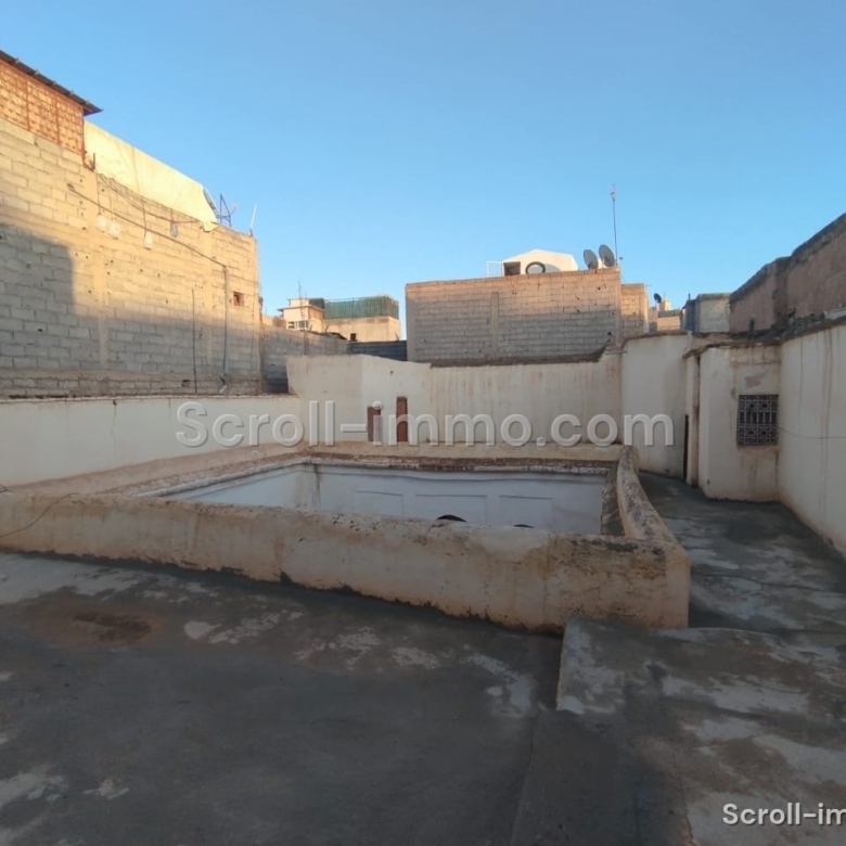 Riad 230m² à démolir Melkia – Quartier Zaouia