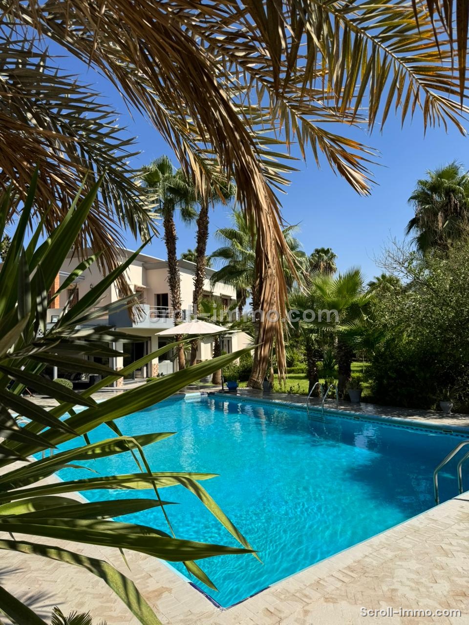 Villa 6 suites à Targa – Piscine – grand terrain