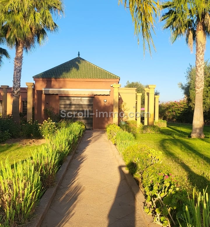PALAIS & VILLAS – Route d’Amizmiz 17KM MARRAKECH – OPPORTUNITÉ HÔTELIÈRE