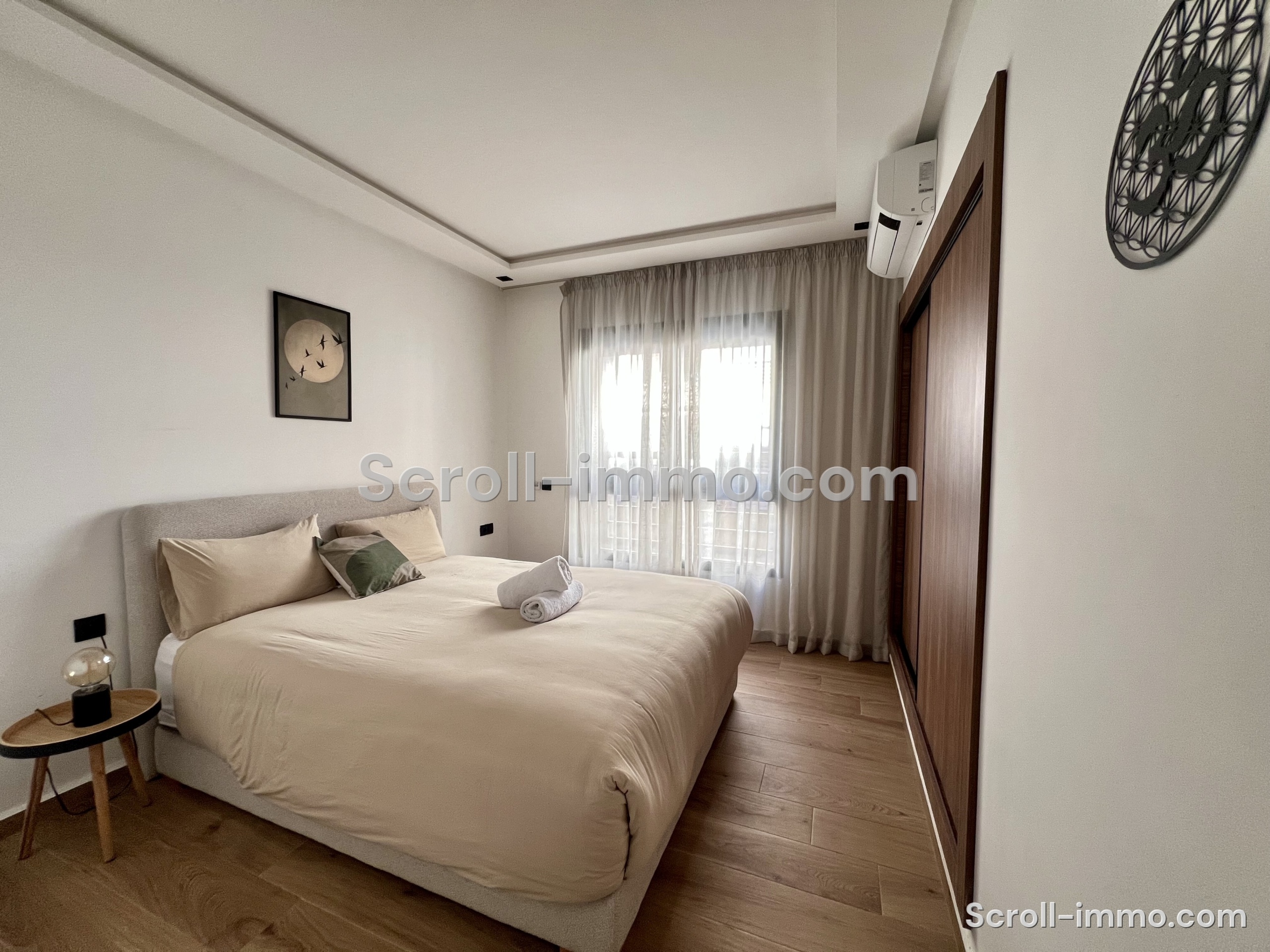 Très bel appartement, trois chambres neuf