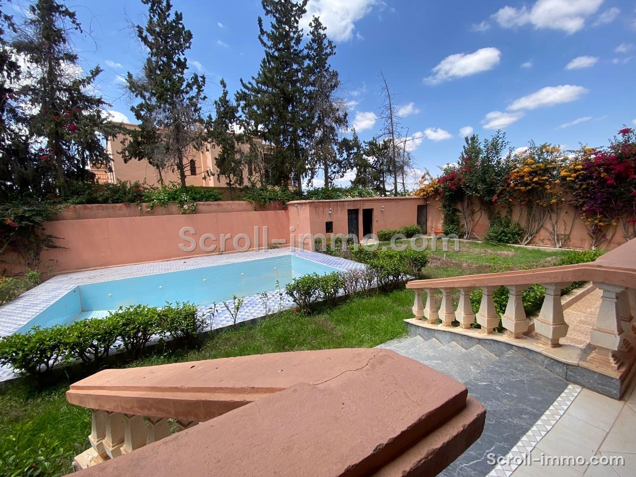 Villa Titré 550m2 à Targa