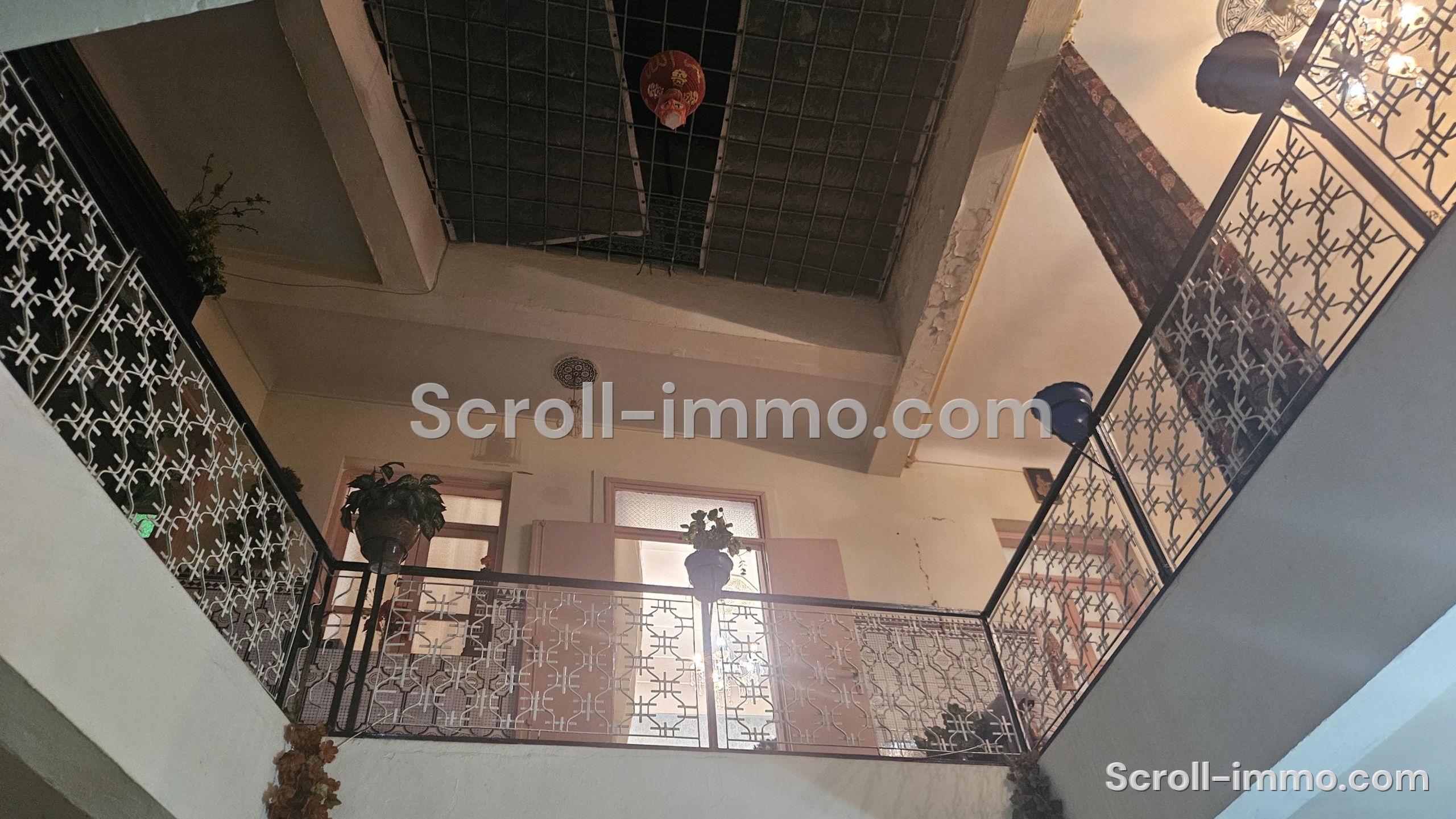 Riad 117m² Titré à 3 minutes de la place Jemaa el-Fna – Quartier Daffa et Arbaa
