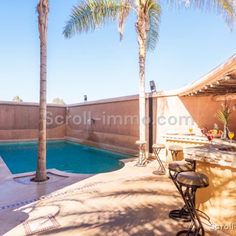 Hôtel villa – 700m² à Targa