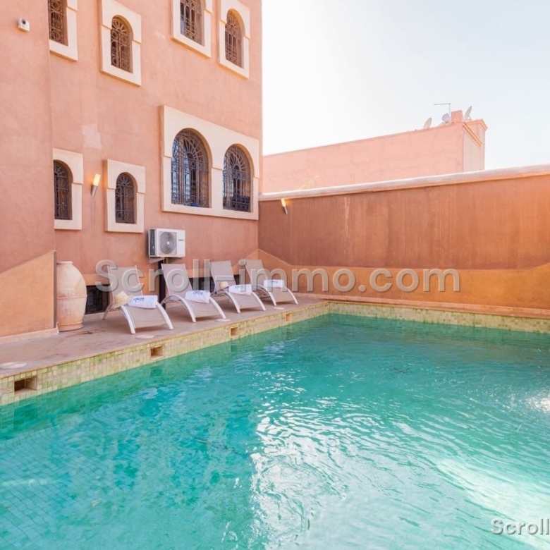 Hôtel villa – 700m² à Targa