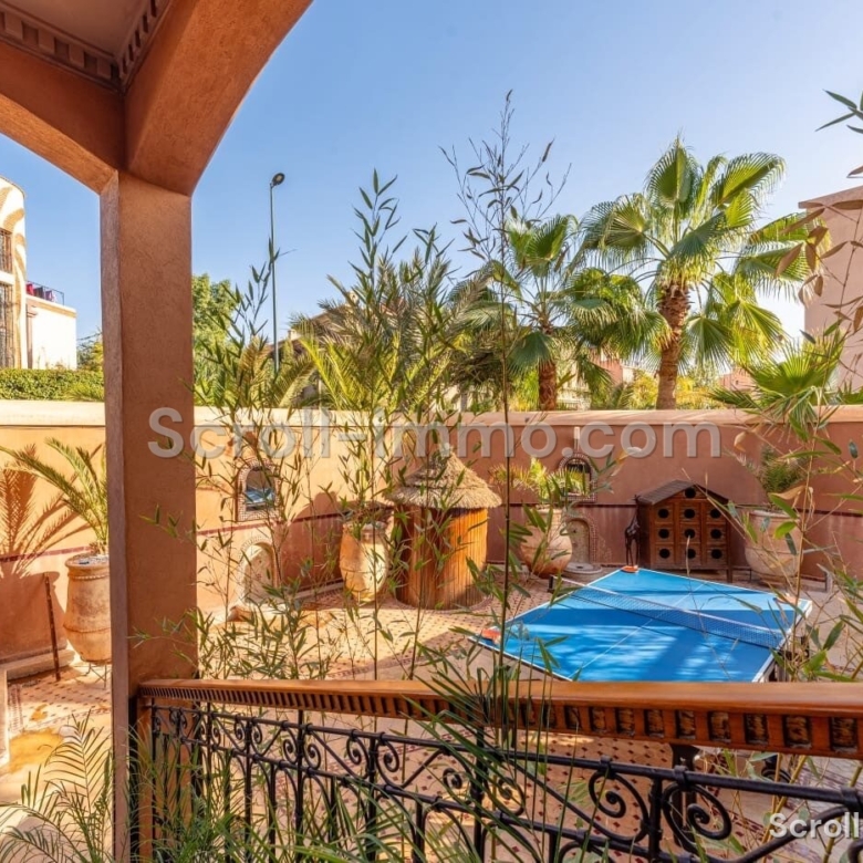 Hôtel villa – 700m² à Targa