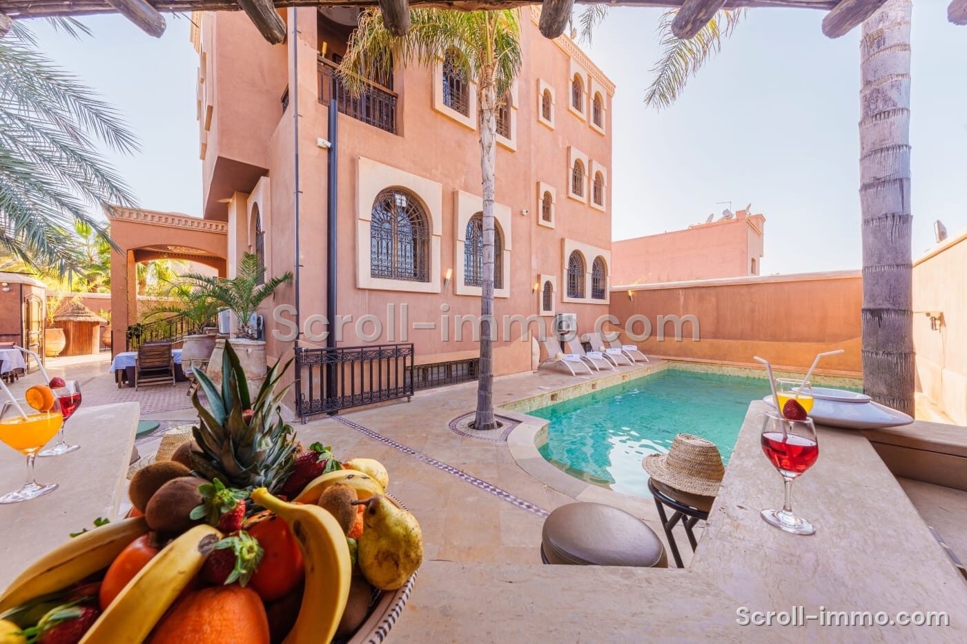 Hôtel villa – 700m² à Targa
