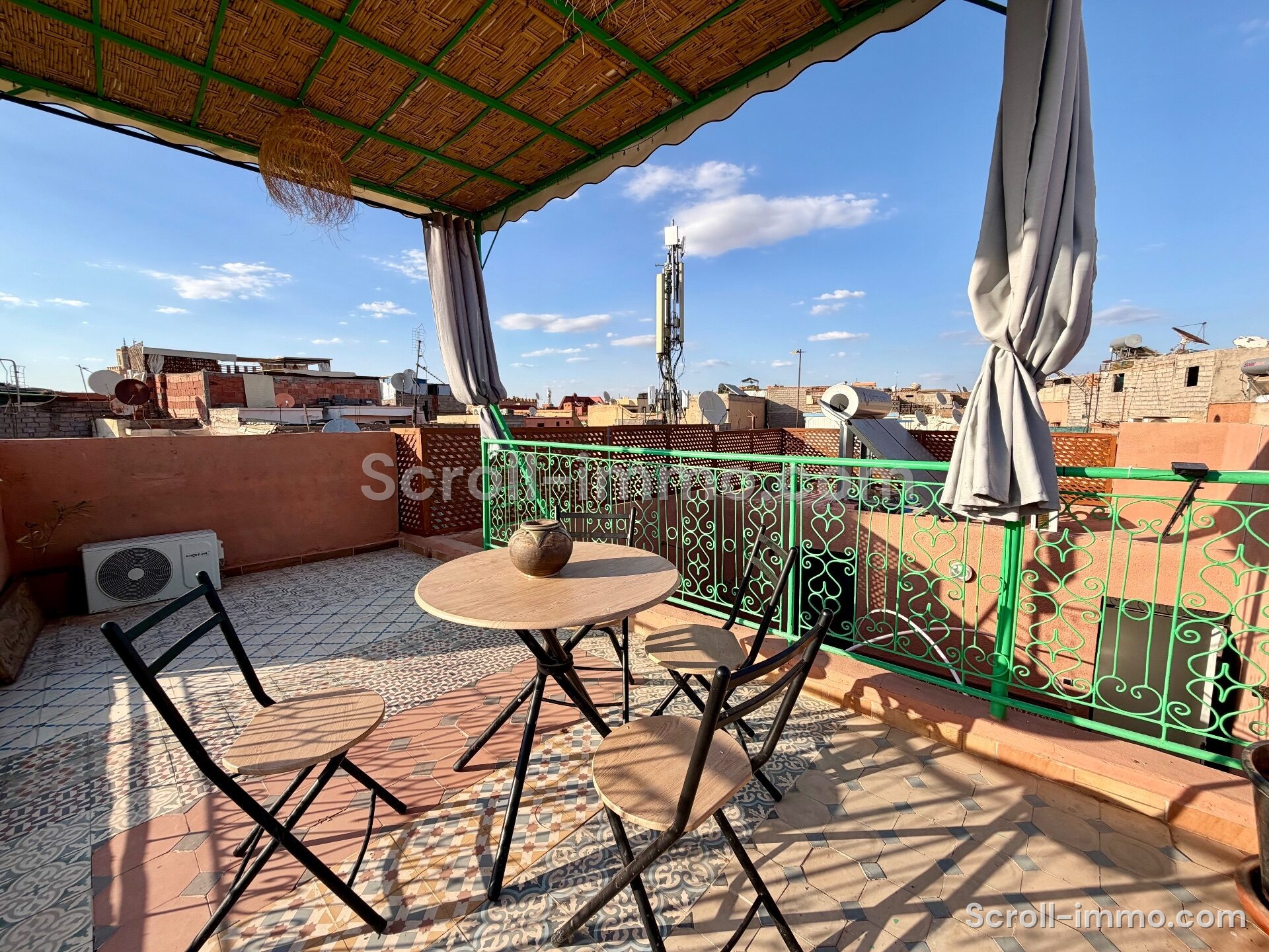 Riad clé en main – 200m² à Derb Dabachi