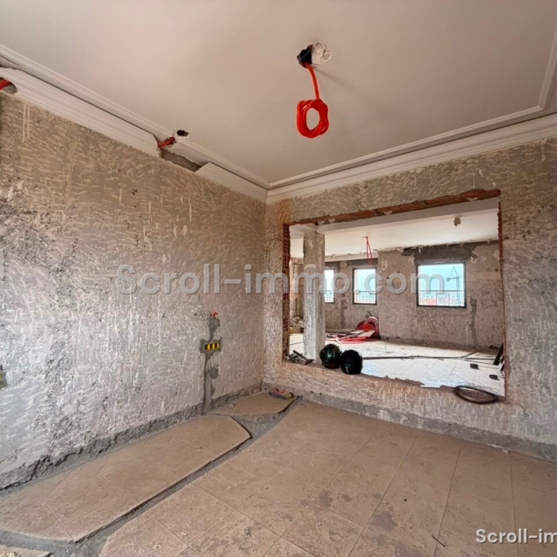 Appartement à finir – 173m² à Semlalia