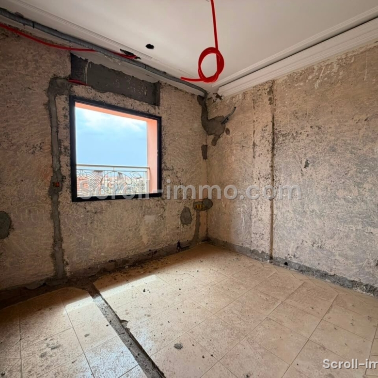Appartement à finir – 173m² à Semlalia