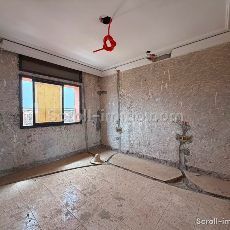 Appartement à finir – 173m² à Semlalia