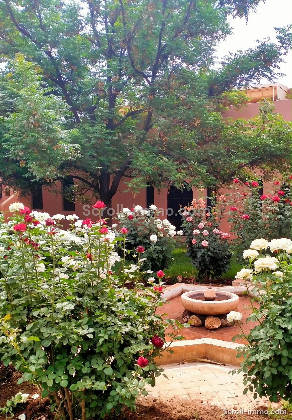 Villa authentique – 500m² à Route de Ouarzazate