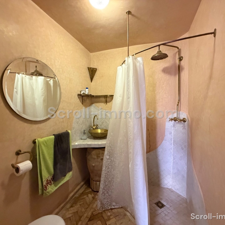 Villa authentique – 500m² à Route de Ouarzazate
