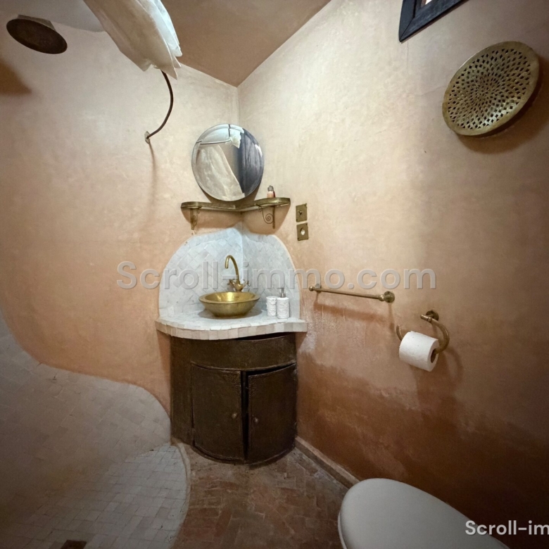 Villa authentique – 500m² à Route de Ouarzazate