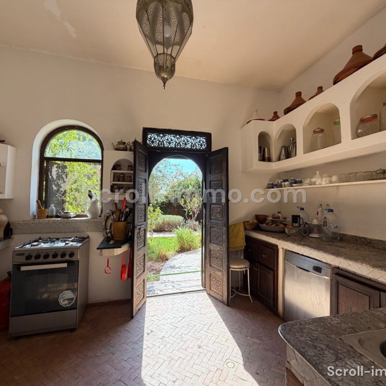 Villa authentique – 500m² à Route de Ouarzazate