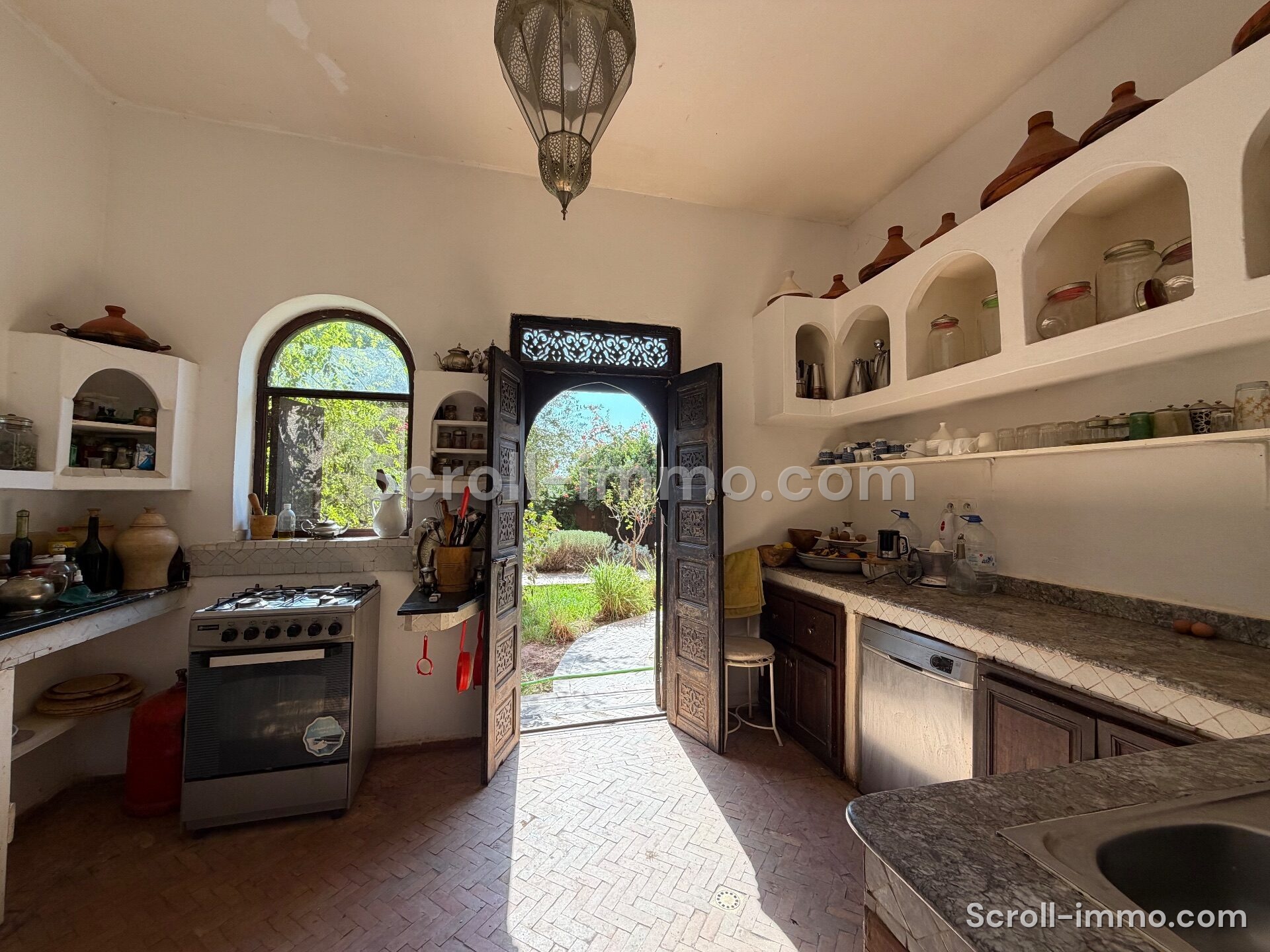 Villa authentique – 500m² à Route de Ouarzazate