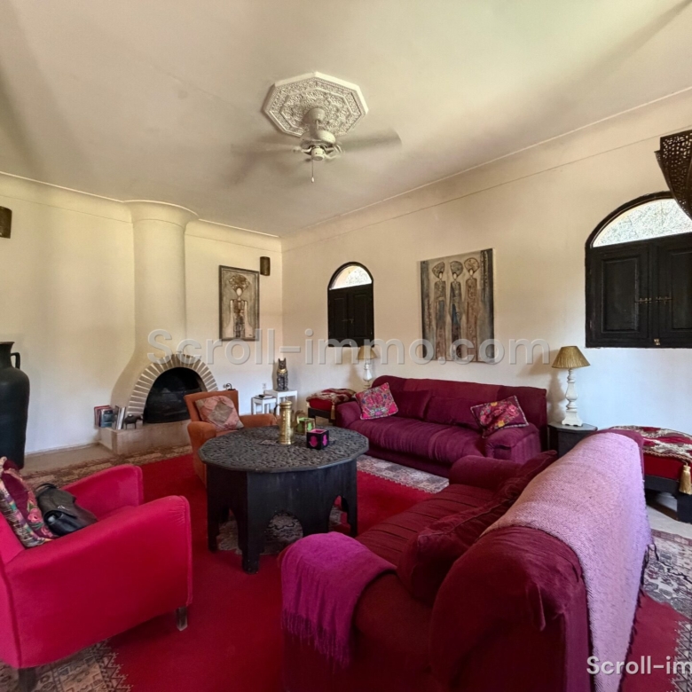 Villa authentique – 500m² à Route de Ouarzazate