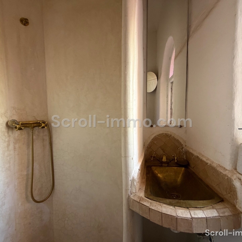 Villa authentique – 500m² à Route de Ouarzazate