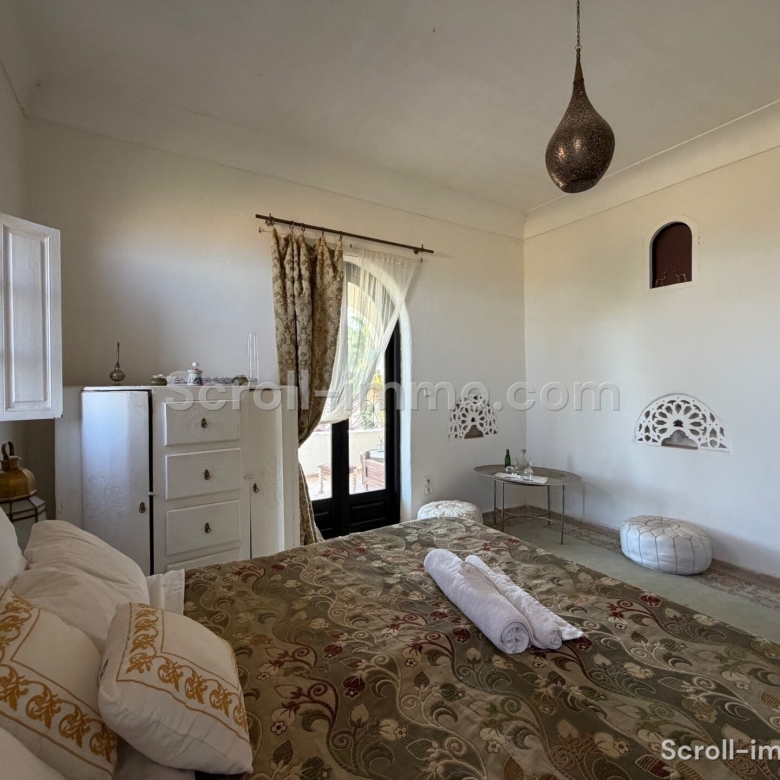 Villa authentique – 500m² à Route de Ouarzazate