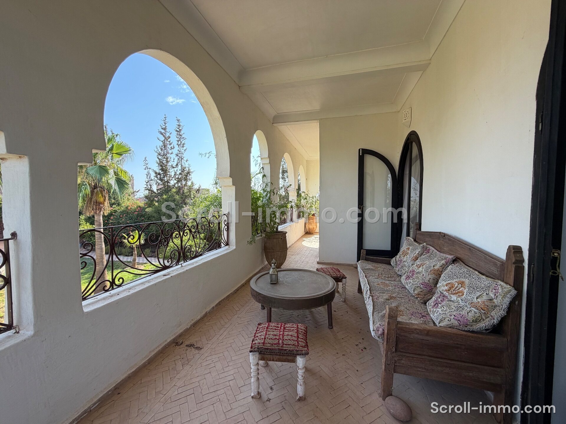 Villa authentique – 500m² à Route de Ouarzazate