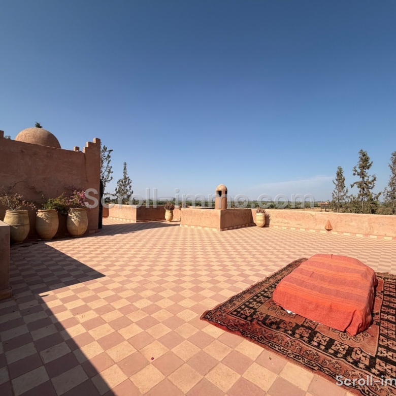 Villa authentique – 500m² à Route de Ouarzazate