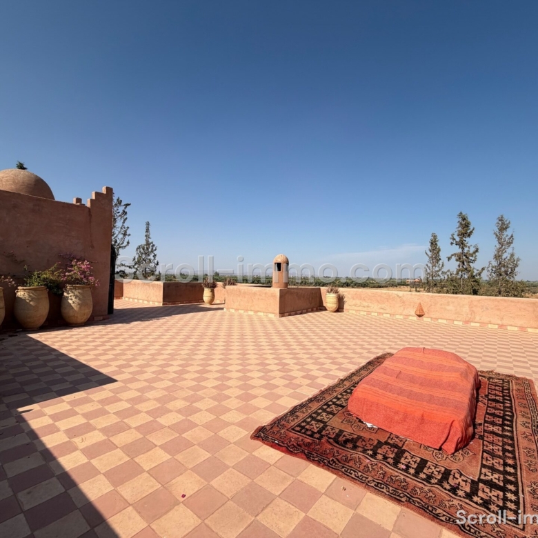 Villa authentique – 500m² à Route de Ouarzazate