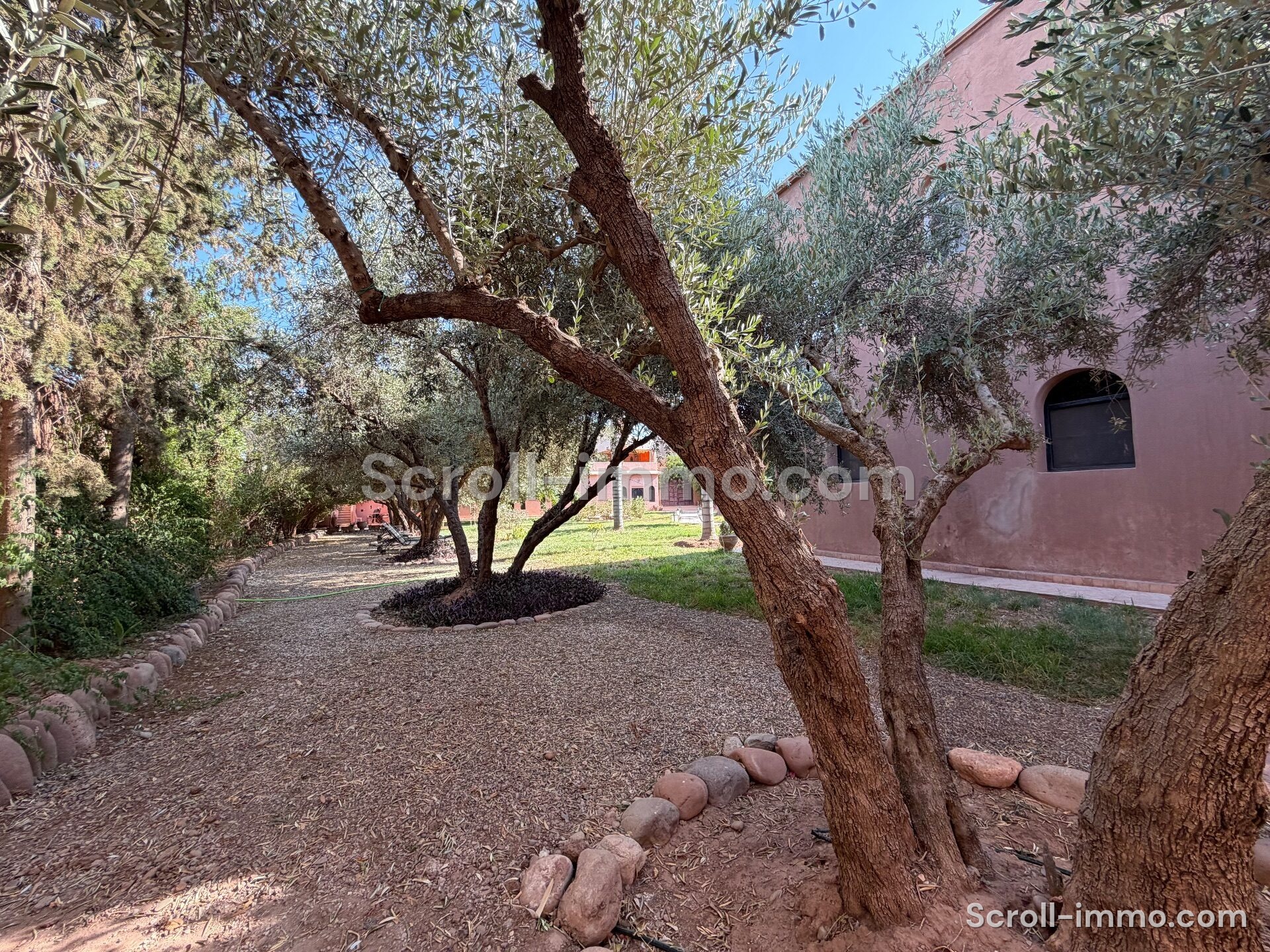 Villa authentique – 500m² à Route de Ouarzazate