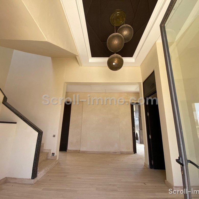 Villa haut standing – 800m² à Bab Atlas