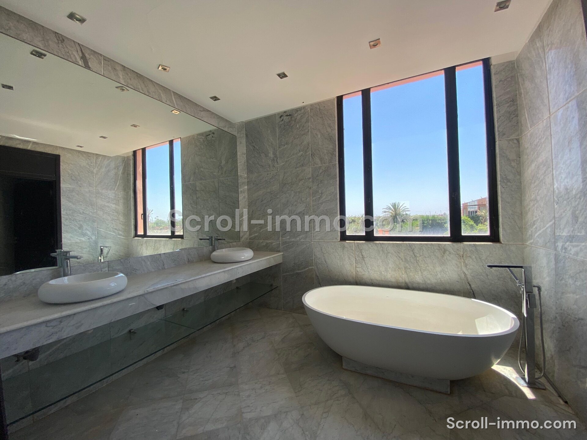 Villa haut standing – 800m² à Bab Atlas