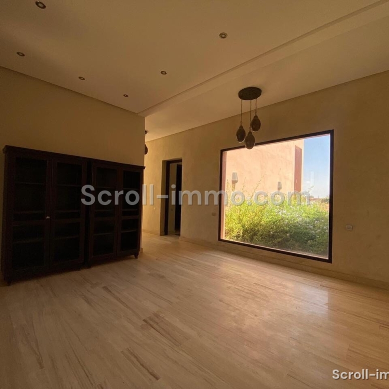 Villa haut standing – 800m² à Bab Atlas