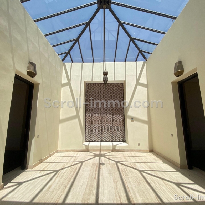 Villa haut standing – 800m² à Bab Atlas