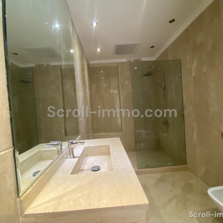 Villa haut standing – 800m² à Bab Atlas