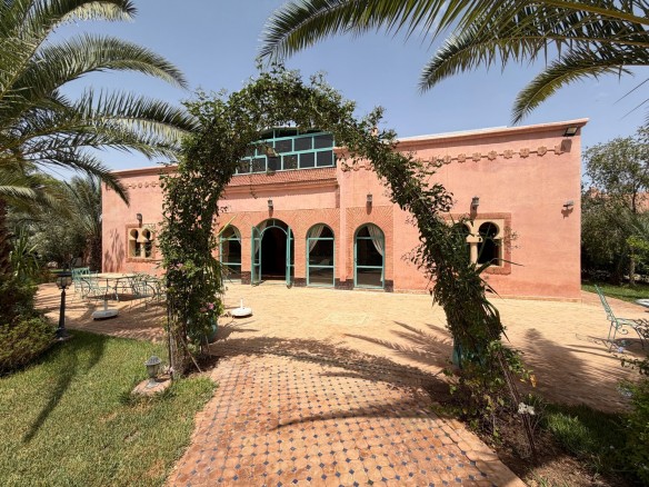Villa d’exception – 500m² à Palmeraie