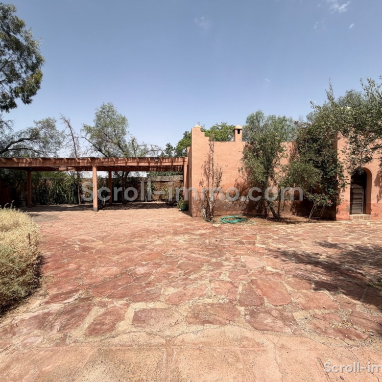 Villa d’exception – 500m² à Palmeraie