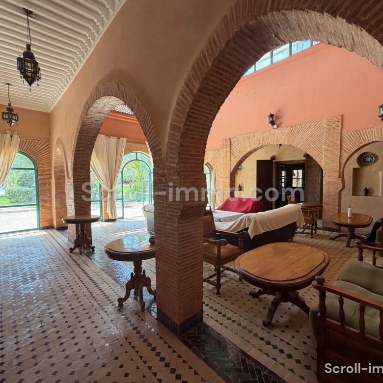 Villa d’exception – 500m² à Palmeraie
