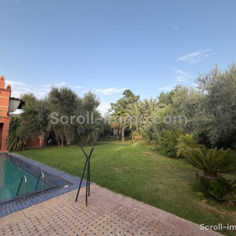 Villa d’exception – 390m² à Palmeraie