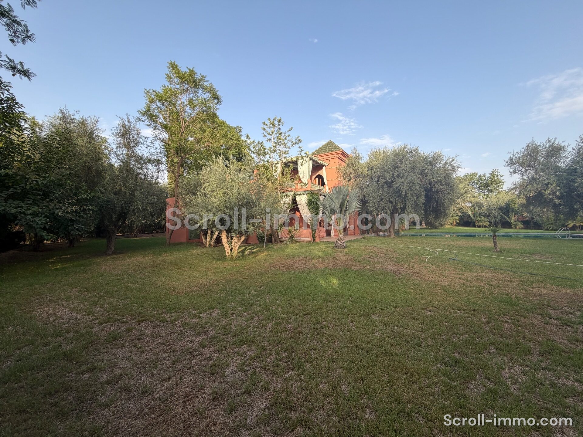 Villa d’exception – 390m² à Palmeraie