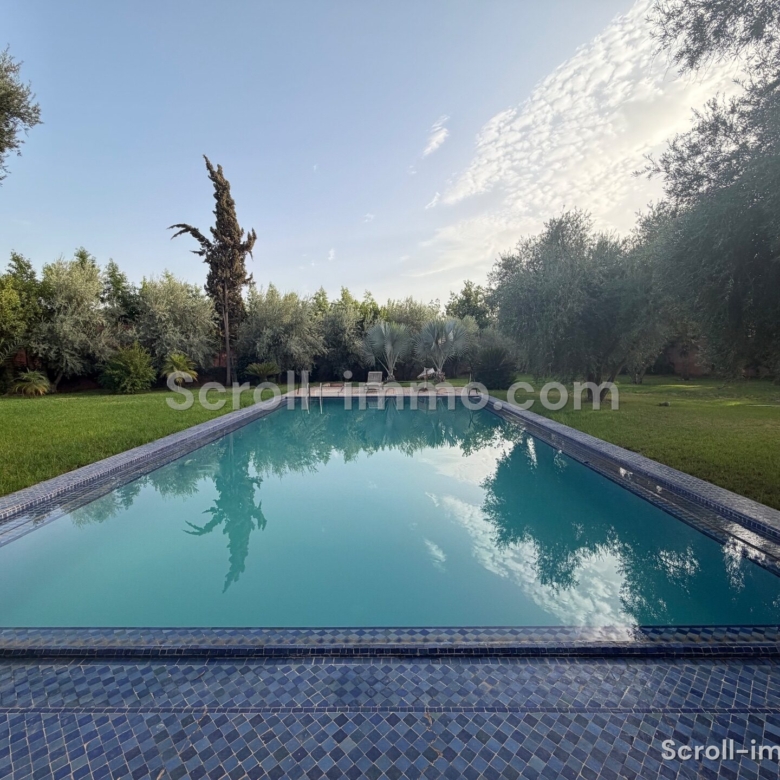 Villa d’exception – 390m² à Palmeraie