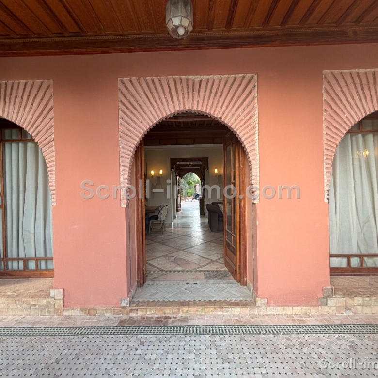 Villa d’exception – 390m² à Palmeraie