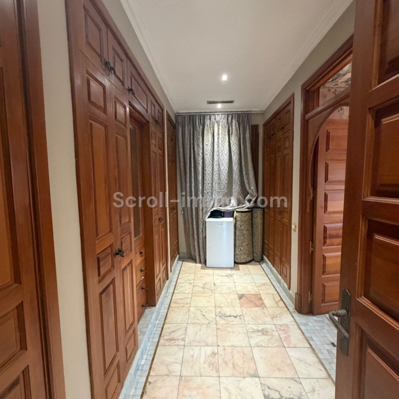 Villa d’exception – 390m² à Palmeraie