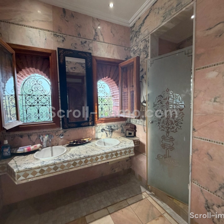 Villa d’exception – 390m² à Palmeraie