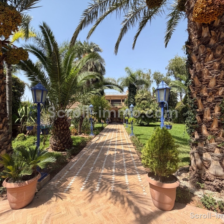 Villa de prestige – 1000m² à Palmeraie