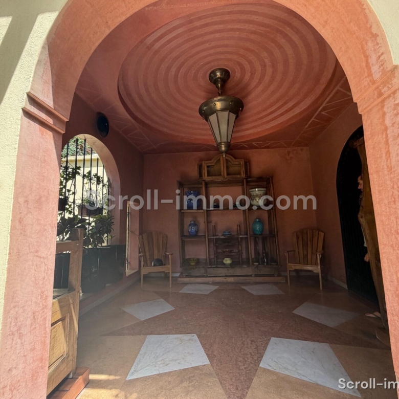 Villa de prestige – 1000m² à Palmeraie