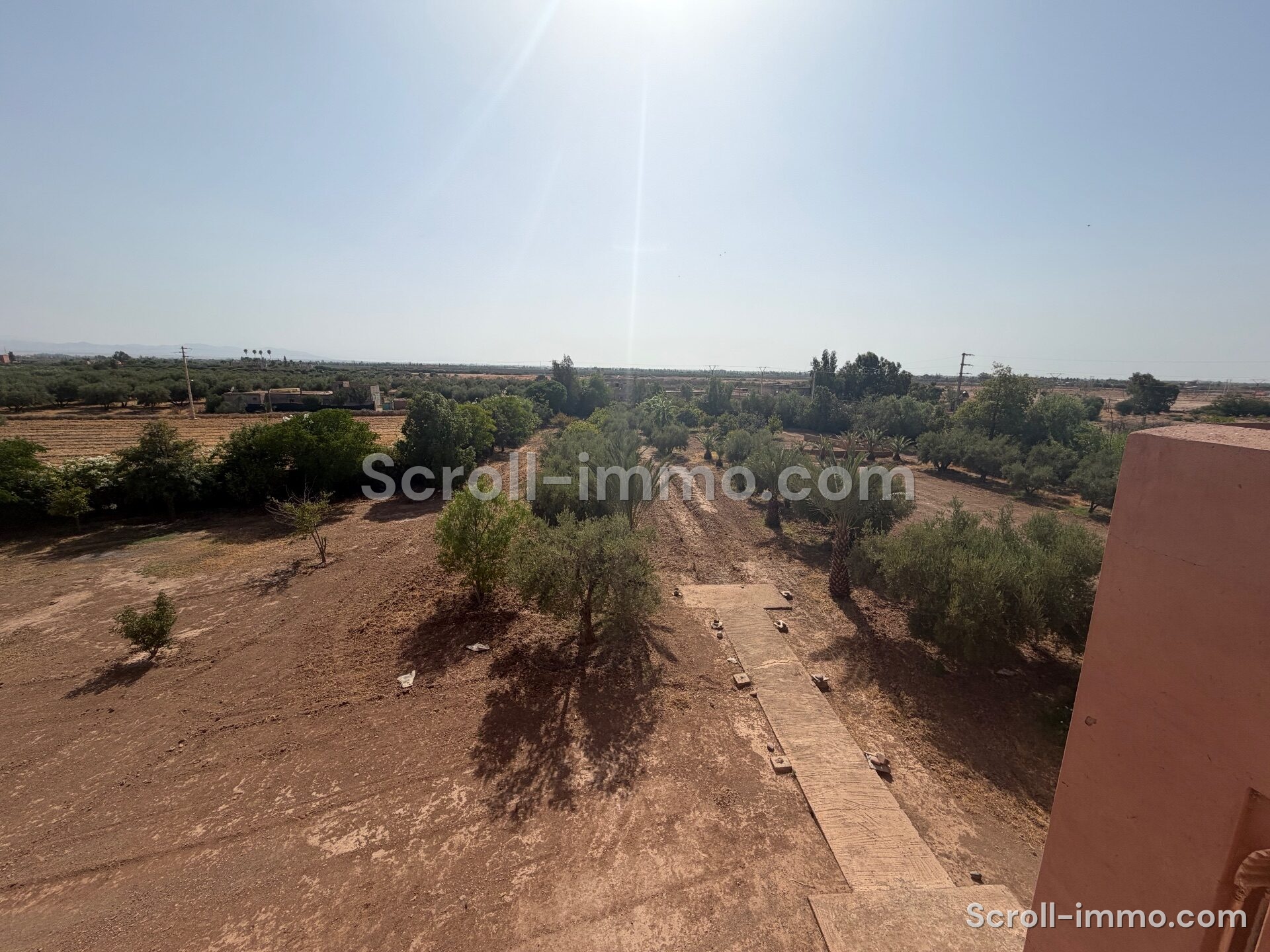 Villa style Riad – 1000m² à Route de l’Ourika