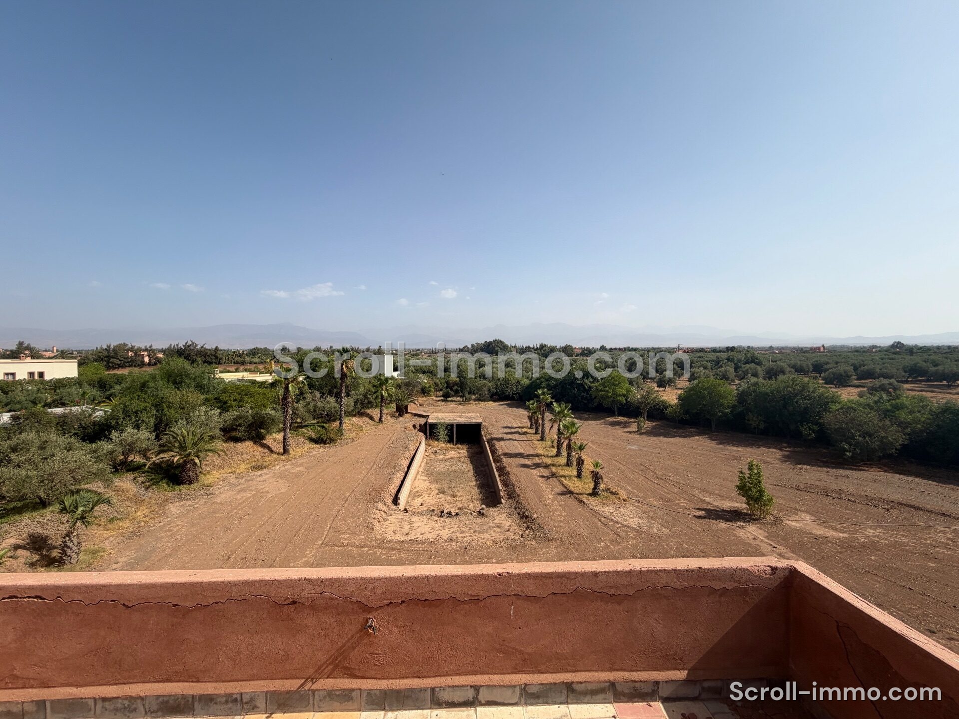 Villa style Riad – 1000m² à Route de l’Ourika