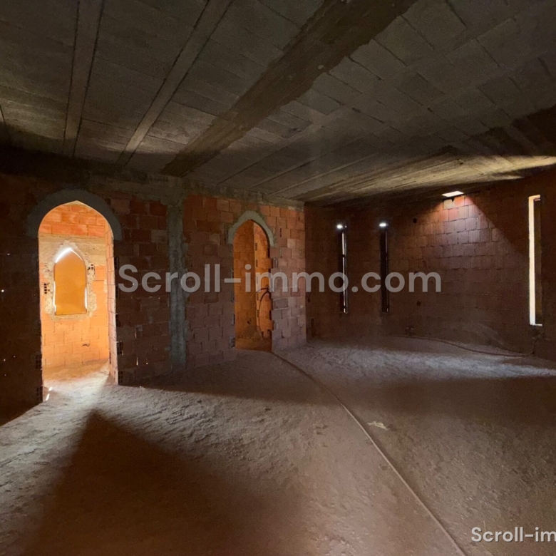 Villa style Riad – 1000m² à Route de l’Ourika